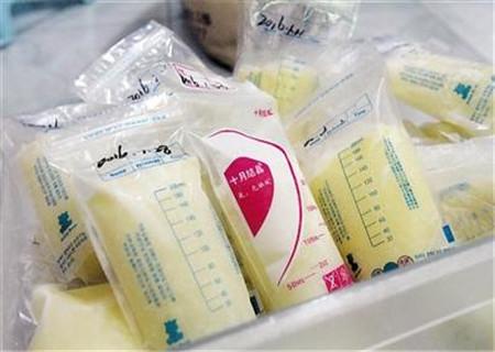 草莓视频污版下载金標準如何正確的保存吸出來的母乳